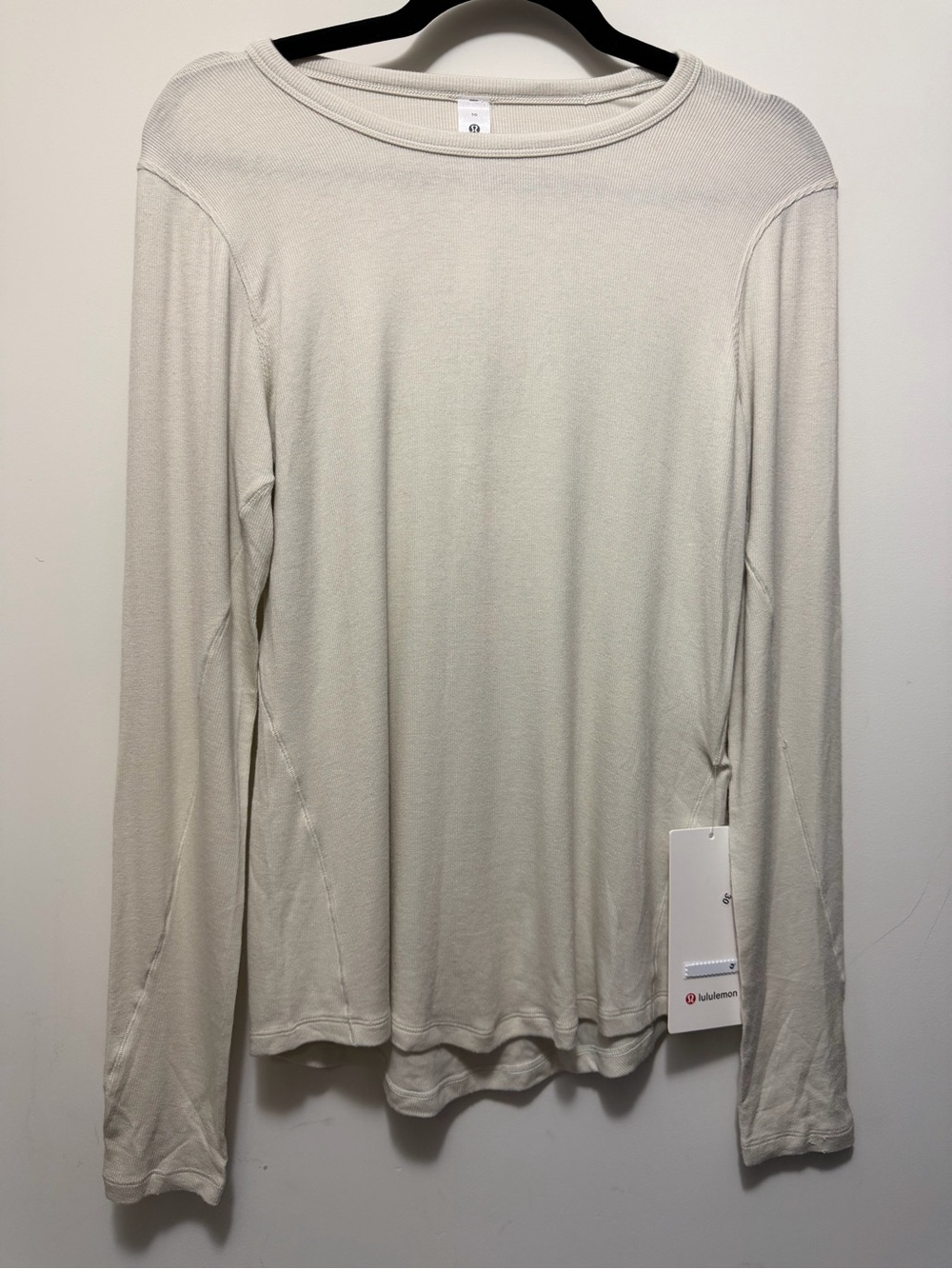 NWT lululemon Hold Tight Long Sleeve Shirt Bone Size 10
